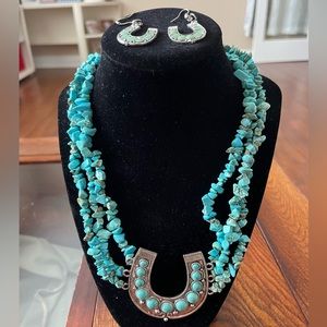 Faux turquoise and silver horseshoe necklace and earring set